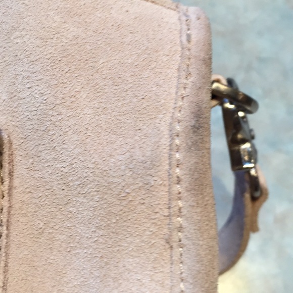 Urban Outfitters suede purse - Picture 8 of 10
